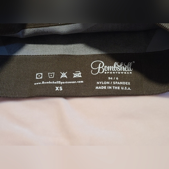 NWOT Bombshell Sportswear Sports Bra Bundle - Picture 4 of 5